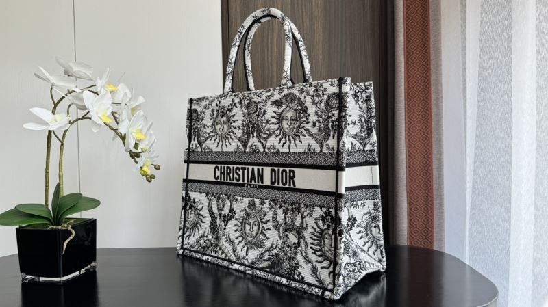 Christian Dior Shopping Bags